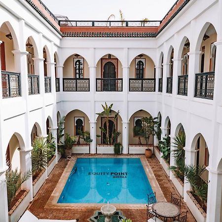Equity Point Marrakech Hostel Marrakesh Bagian luar foto