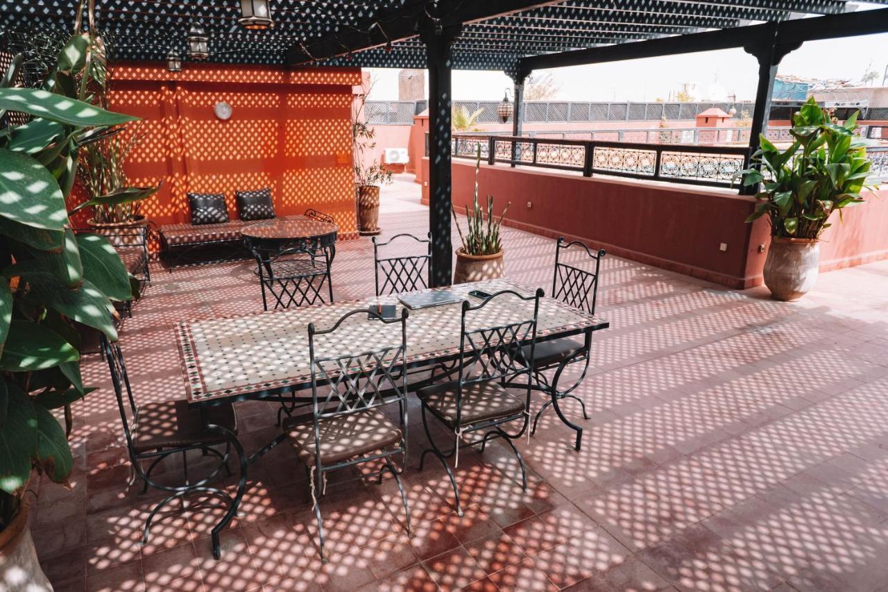 Equity Point Marrakech Hostel Marrakesh Bagian luar foto