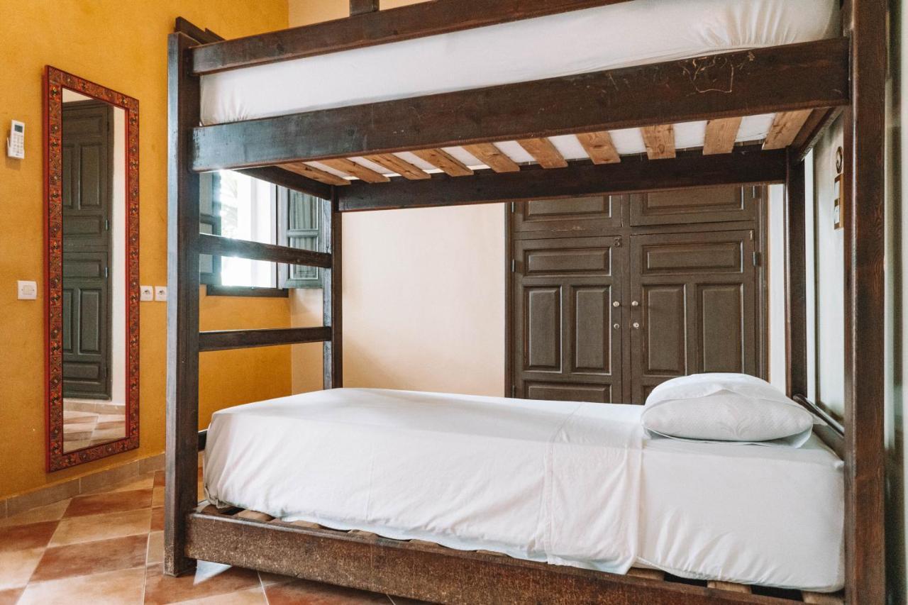 Equity Point Marrakech Hostel Marrakesh Bagian luar foto