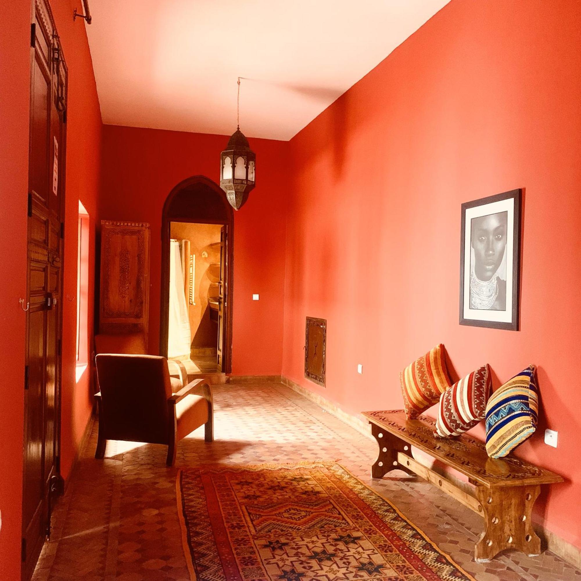 Equity Point Marrakech Hostel Marrakesh Bagian luar foto