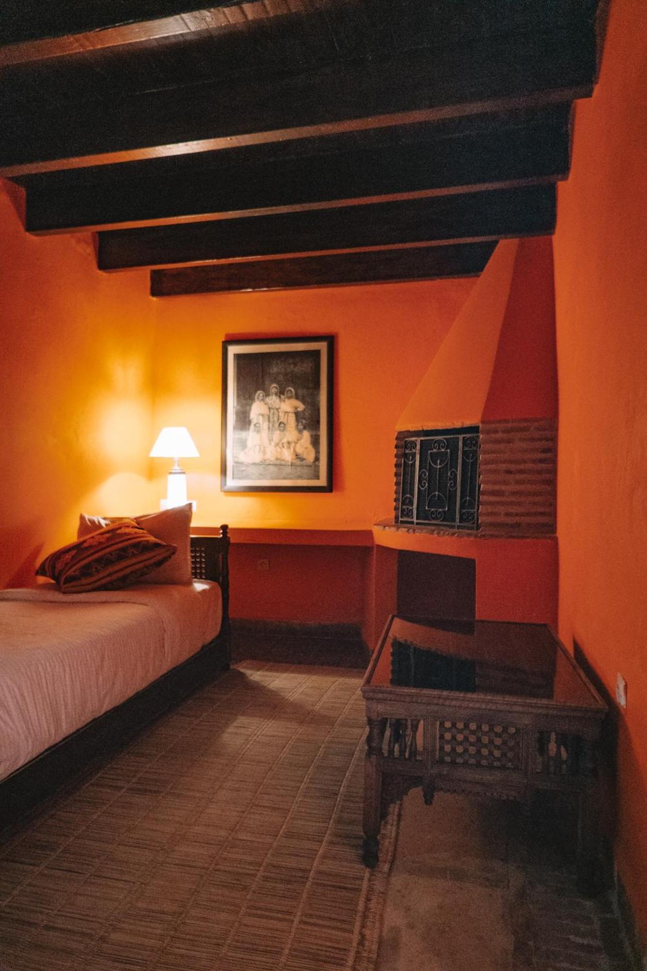 Equity Point Marrakech Hostel Marrakesh Bagian luar foto